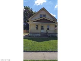 4617 147th St, Cleveland, OH 44128-3066