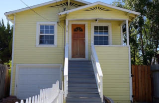 376 Lake Ave, Rodeo, CA 94572-1045