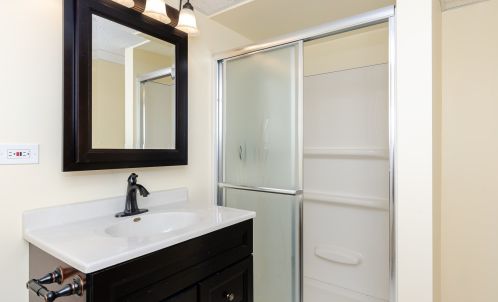 8749 Aintree Ln, Willowbrook IL  60527-8391 exterior
