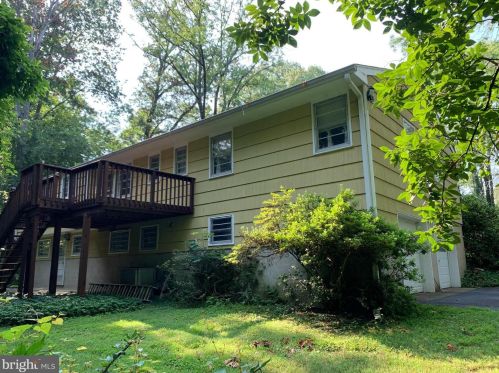 90 Woodside Ln, Princeton NJ  08540-5426 exterior