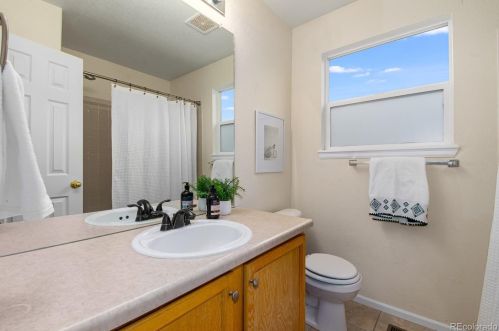 4139 Rome St, Aurora CO 80016-6023 exterior