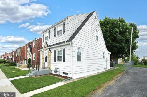 1558 Stanton St, York, PA 17404-5327