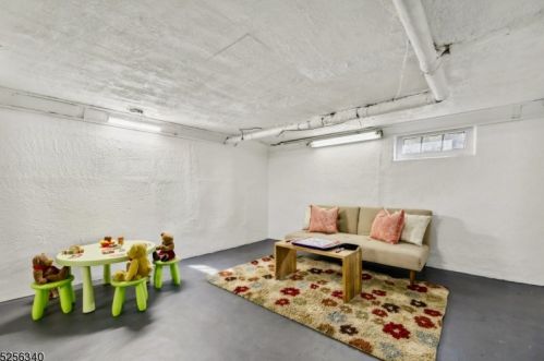 5 Colgate Rd, Maplewood NJ 07040-2807 exterior