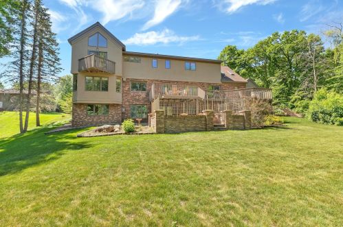 617 Scenic Dr, Sartell, MN 56377-1903