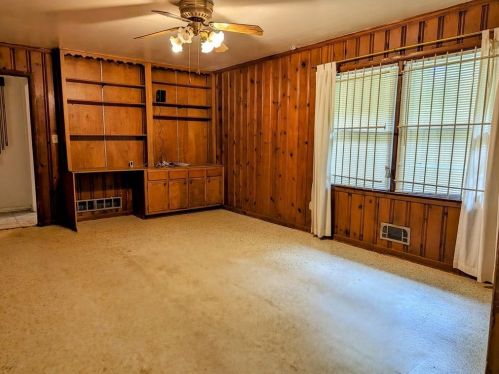 352 Harris Manor Dr, Atlanta GA  30311-2117 exterior
