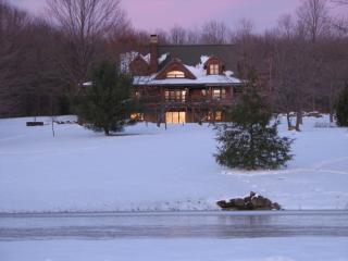 452 Camp Wilbea Rd, Franklin PA  16323-7420 exterior