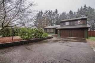 14610 Meadows Ct, Tacoma, WA 98445-4668