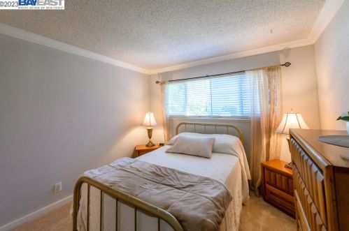 2276 Segundo Ct, Pleasanton, CA 94588-8110