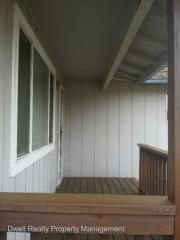 9144 Hamlin Ave, Portland OR  97217-7460 exterior