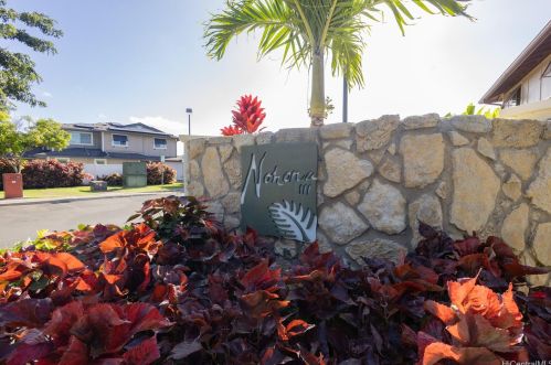 911221 Kamaaha Ave, Kapolei, HI 96707