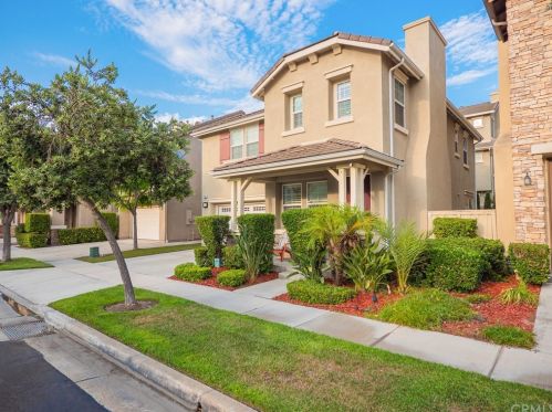 2701 Madison Cir, Anaheim, CA 92801-8900