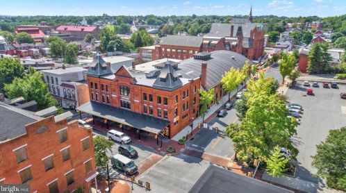 38 Vine St, Lancaster PA  17602-3549 exterior