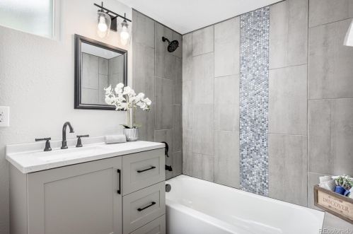 12335 Ohio Cir, Aurora CO  80228-3644 exterior