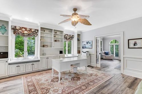 5485 Errol Pl, Atlanta GA  30327-4871 exterior