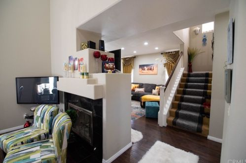 997 Dylan Way, Anaheim CA  92808-1519 exterior