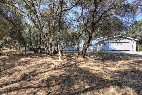 2560 Allen Dr, Auburn, CA 95602-9685