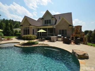 109 Terasina Ct, Apex, NC 27502-8600