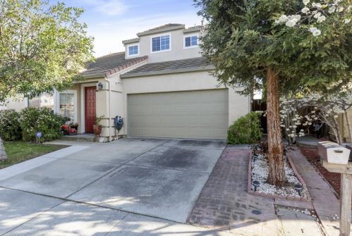 218 Summerwind Dr, Milpitas CA 95035-2416 exterior
