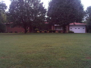 418 4th Ave, Baxter, TN 38544-5254