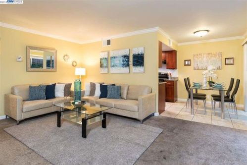 1751 Toucan Ct, Hayward, CA 94541-4334