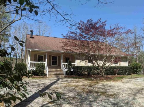 425 Smoke Jack Holw, Clarkesville GA  30523-2298 exterior