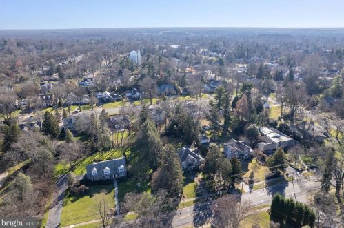 510 Kings Hwy, Haddonfield NJ 08033-2114 exterior