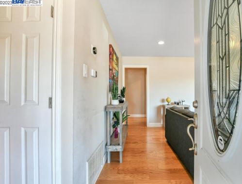 3619 Thunderbird Ct, Concord CA  94520-1430 exterior