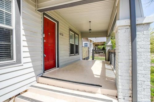 4712 Birchman Ave, Fort Worth TX  76107-5420 exterior