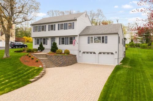 45 Timberline Dr, Nashua, NH 03062-2592