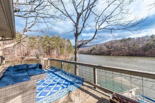 644 Upper Grandview Rd, Big Canoe GA  30143-2740 exterior