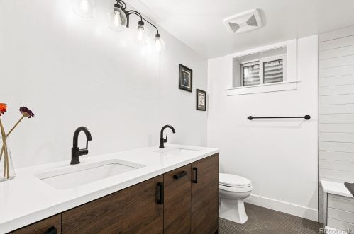 2998 Adams St, Denver CO  80210-6506 exterior
