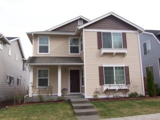 7022 Strouf Ave, Snoqualmie, WA 98065-8730