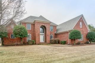 1035 Crosswinds Cv, Piperton, TN 38017-8619