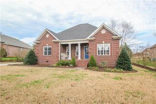 914 Bonnie Blue Way, Lebanon, TN 37087-3269