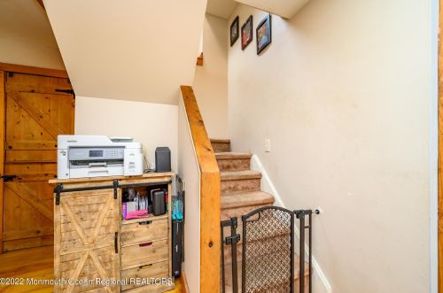 177 Ocean Ave, Middletown NJ 07748-5664 exterior