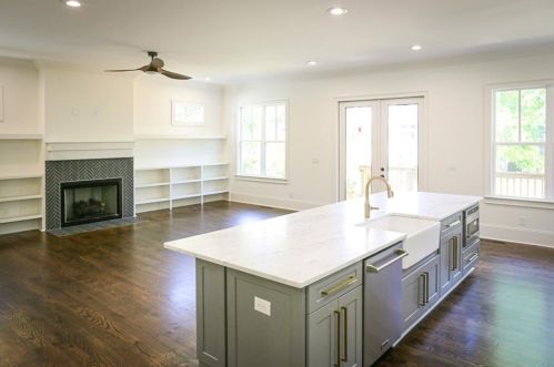425 Harold Ave, Atlanta GA  30307-1739 exterior
