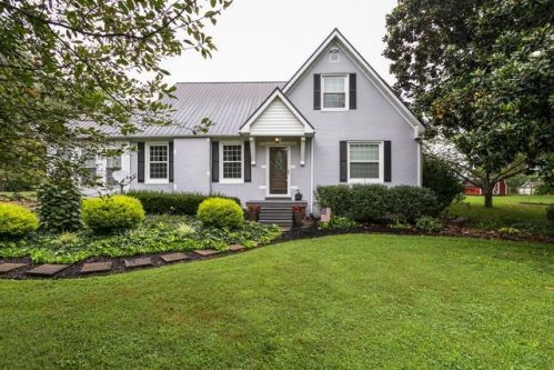 288 Hillcrest Rd, Manchester, TN 37355-5914