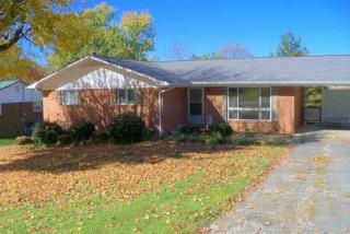 2713 Oakland Dr, Cleveland, TN 37312-5275
