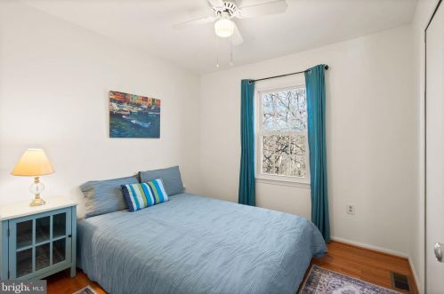 7909 Pebble Brook Ct, Springfield VA  22153-2618 exterior