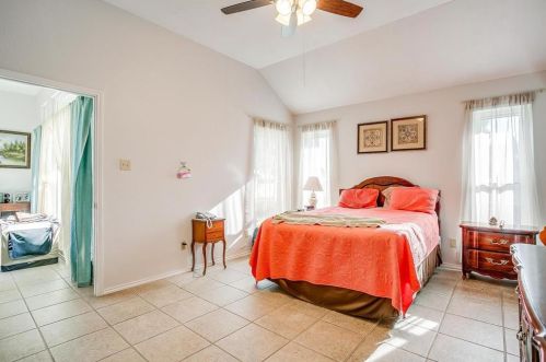 7133 Summerset Dr, Fort Worth TX  76126-4534 exterior