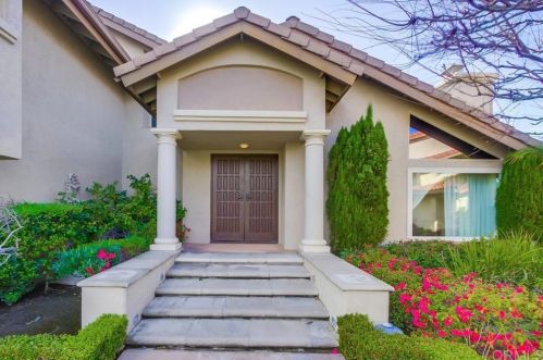 2002 Pintoresco Ct, Carlsbad, CA 92009-7915