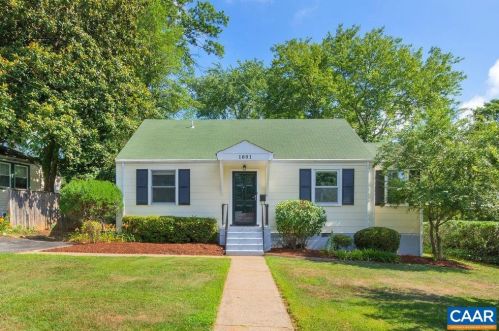 1601 Del Mar Dr, Charlottesville, VA 22903-1317