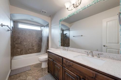 6825 San Luis Trl, Fort Worth TX  76131 exterior