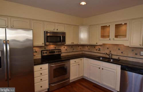 11729 Lone Tree Ct, Columbia MD  21044-4310 exterior
