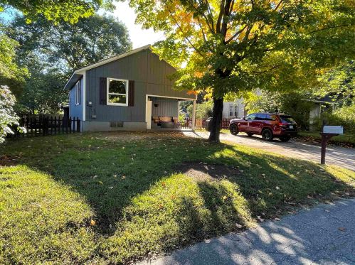 6 Gambier St, Unity, NH 03743-2822