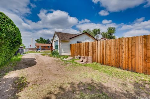 372 Newton St, Denver, CO 80219-1345