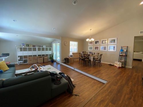 3003 Scott Mill Rd, Carrollton TX  75007-3409 exterior