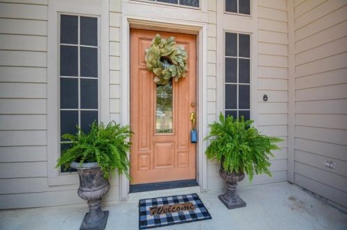 1306 Shady Grove Ct, Taylor Lake Village, TX 77586-4136