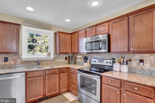 520 Haines Rd, York PA 17402-3505 exterior