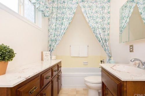 6605 Dorinda Dr, Riverside CA  92503-1110 exterior